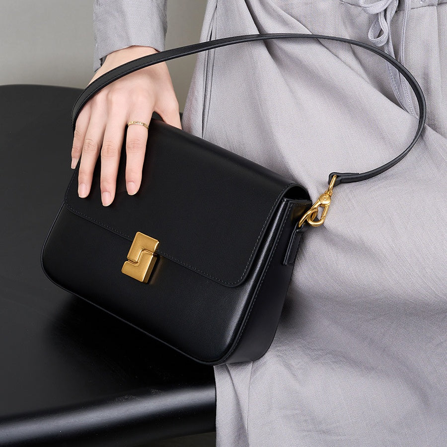 Women's commuter leather small square bag