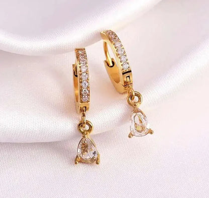 Fashionable water drop zircon gold earrings